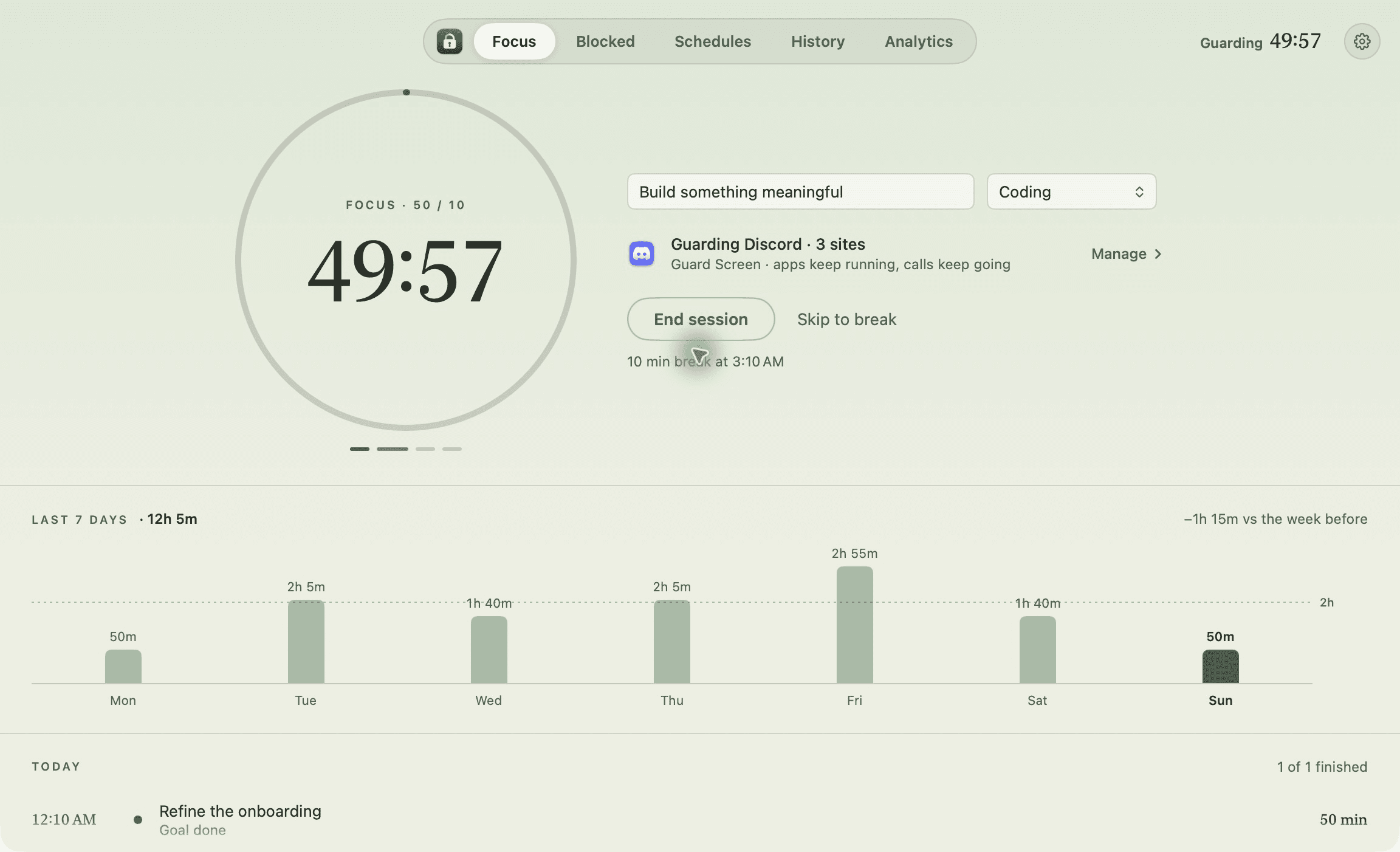Quietwhile in light mode, with an active focus block, goal, and weekly rhythm