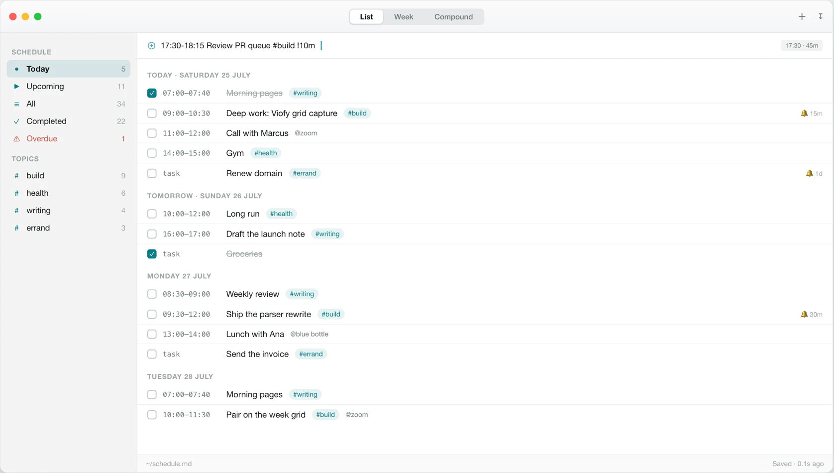 La app Compound de macOS mostrando una agenda agrupada por día, leída de un único archivo markdown
